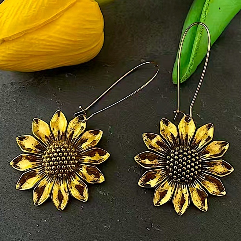 Antique Gold Sunflower Drop Earrings Boho Floral Tarnish Free Everyday Jewelry